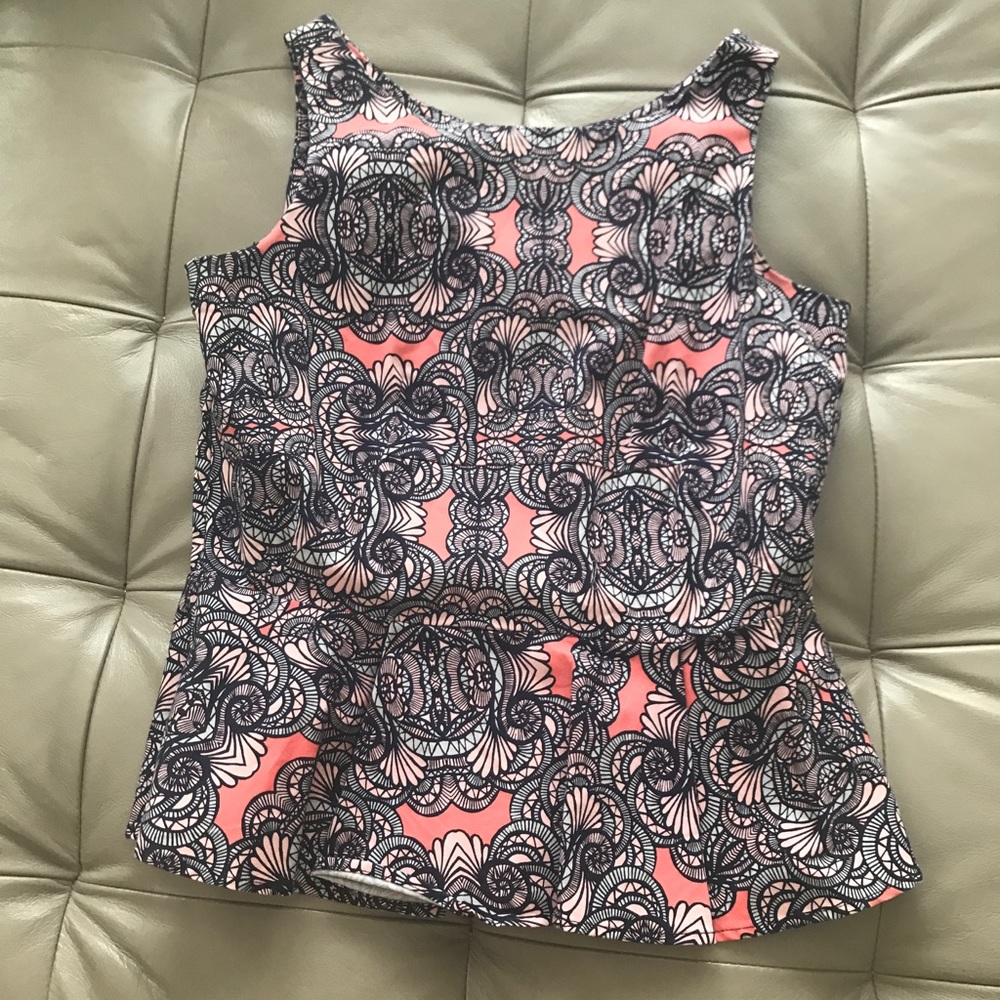 Flowered peplum top